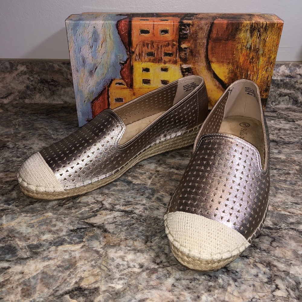 Bella Vita Channing Espadrille Flats Champagne